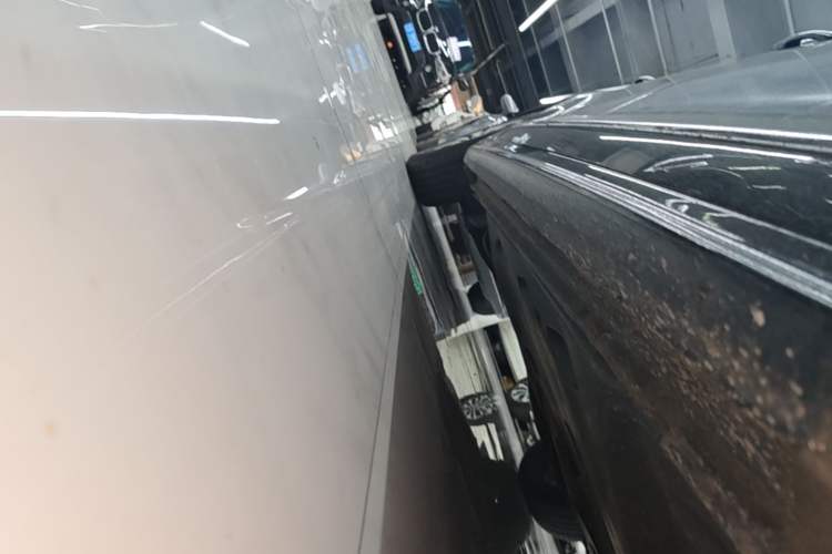 Used Volkswagen Sagitar 2018 1.6L Automatic Comfort Model Right Side Sill