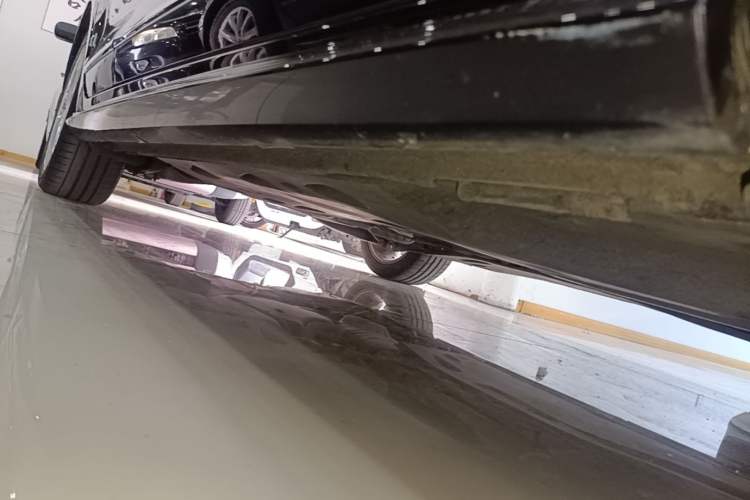 Used Volkswagen Sagitar 2018 280TSI DSG Ignite Edition Right Side Sill
