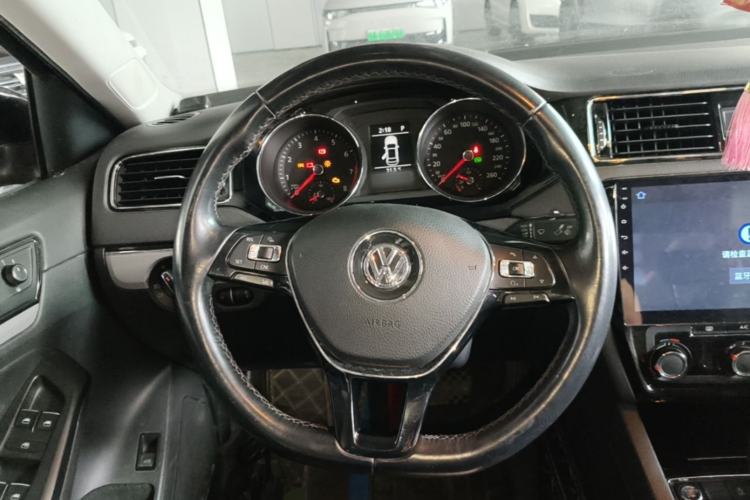 Used Volkswagen Sagitar 2018 280TSI DSG Comfort Model Steering Wheel