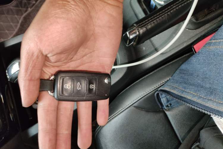 Used Volkswagen Sagitar 2018 180TSI DSG Prestige Edition Vehicle Key