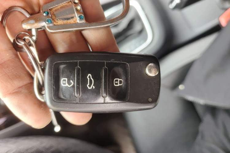 Used Volkswagen Sagitar 2018 1.6L Automatic Comfort Model Vehicle Key