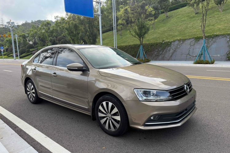 Used Volkswagen Sagitar 2018 280TSI DSG Comfort Model Exterior 1