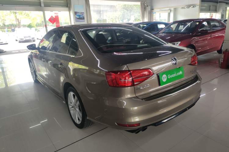 Used Volkswagen Sagitar 2018 280TSI DSG Ignite Edition Exterior 2