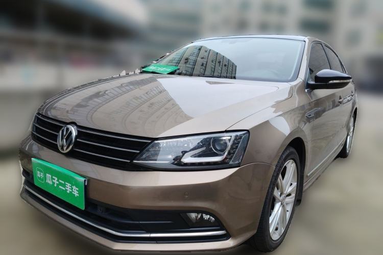 Used Volkswagen Sagitar 2018 280TSI DSG Luxury Model Guazi used car, China used car export, Used car for sale, Used  cars, Cheapest cars for sale