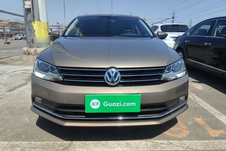 Used Volkswagen Sagitar 2018 1.6L Automatic Comfort Model Front