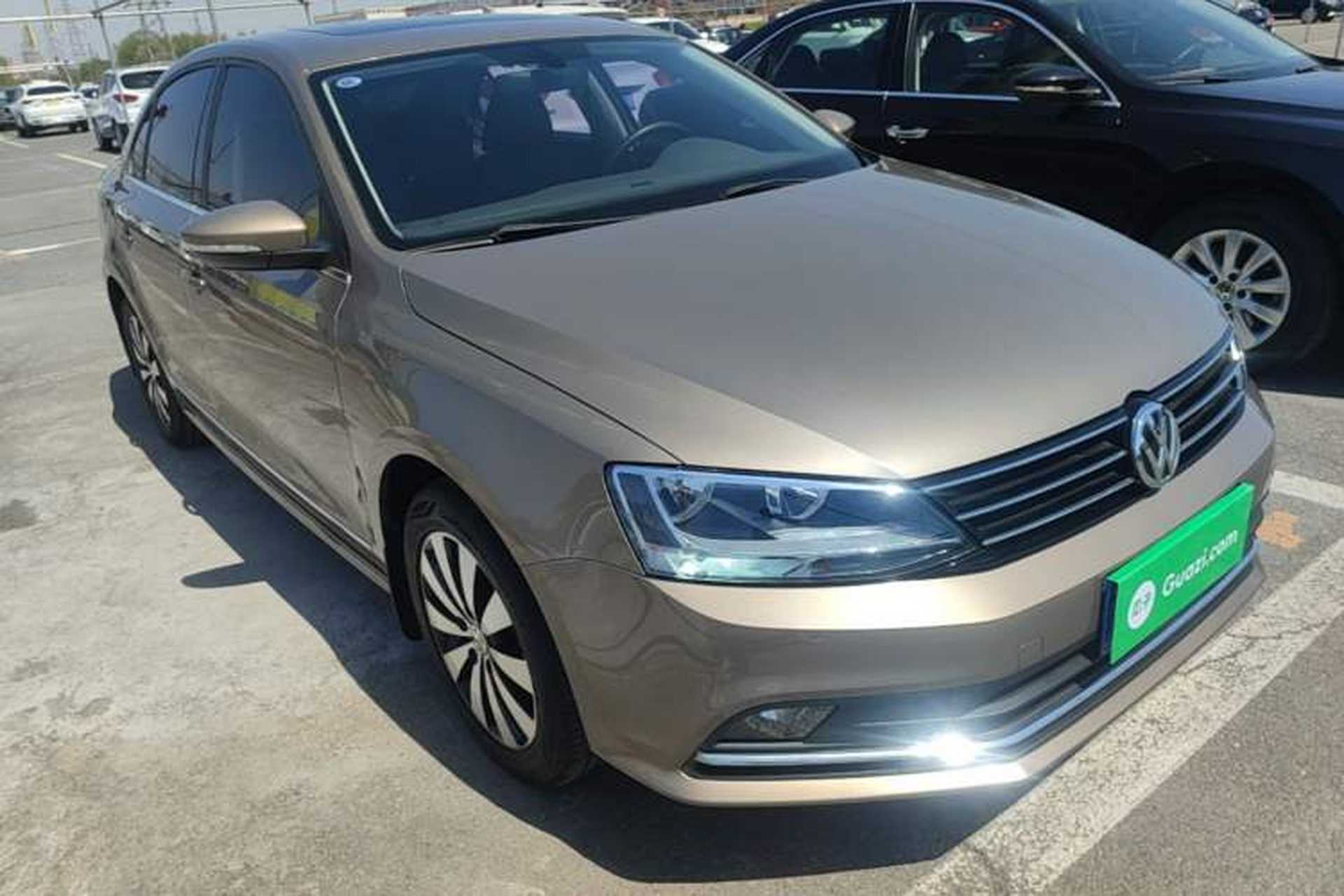Used Volkswagen Sagitar 2018 1.6L Automatic Comfort Model Front Right 45 Deg