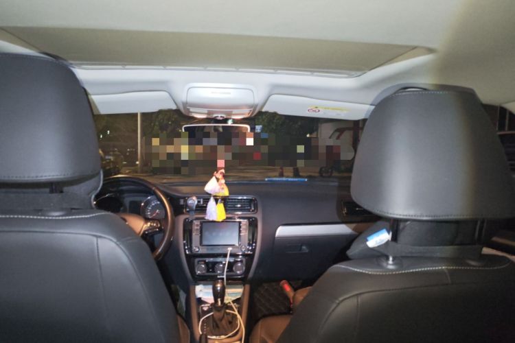 Used Volkswagen Sagitar 2018 1.6L Automatic Comfort Model Headliner