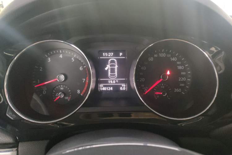Used Volkswagen Sagitar 2018 280TSI DSG Ignite Edition Instrument Cluster