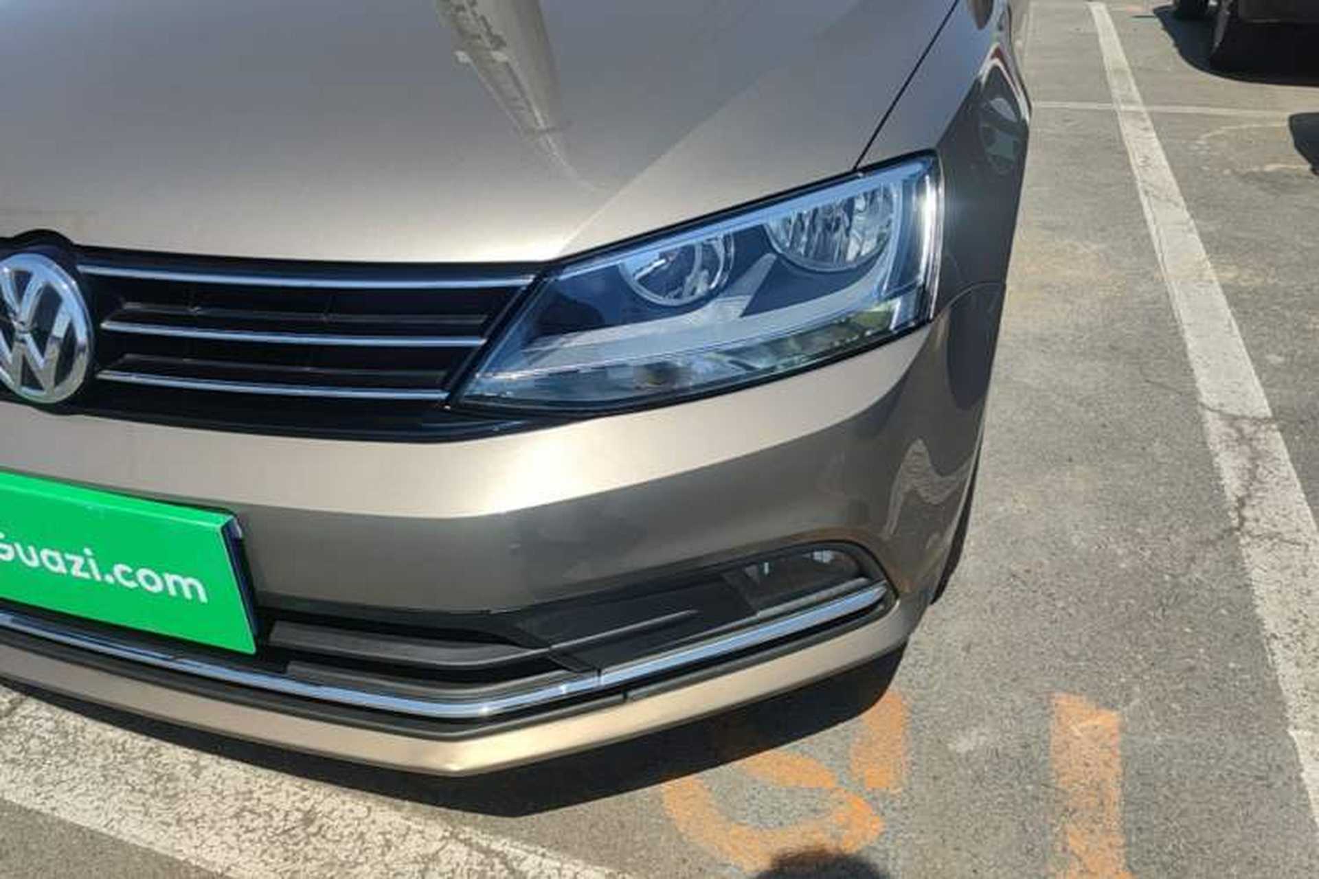 Used Volkswagen Sagitar 2018 1.6L Automatic Comfort Model Left Front Headlight