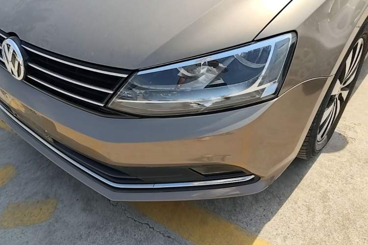 Used Volkswagen Sagitar 2018 180TSI DSG Prestige Edition Left Front Headlight