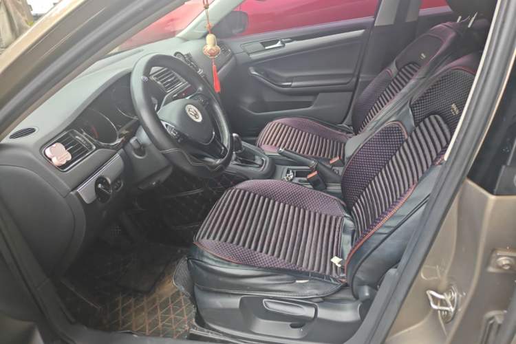Used Volkswagen Sagitar 2018 1.6L Automatic Comfort Model Left Front Seat