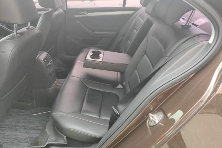 Used Volkswagen Sagitar 2018 280TSI DSG Ignite Edition Left Rear Seat