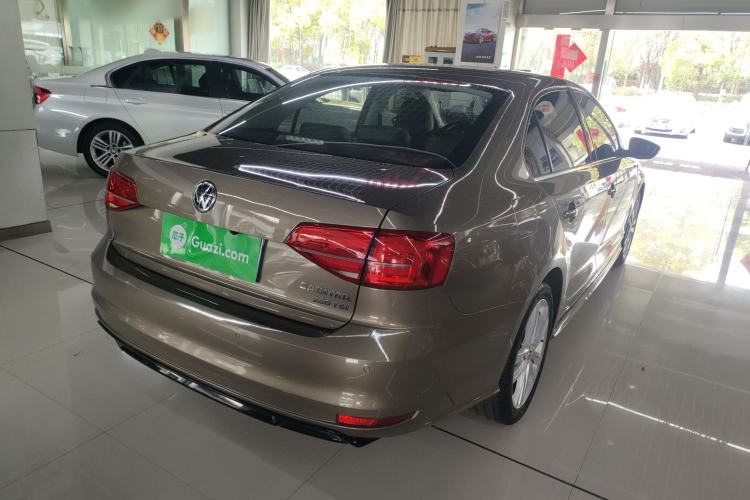 Used Volkswagen Sagitar 2018 280TSI DSG Ignite Edition Rear Right 45 Deg