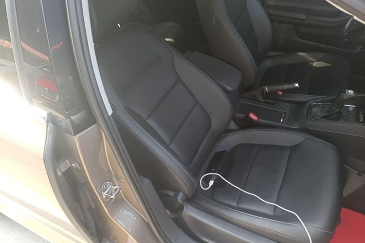 Used Volkswagen Sagitar 2018 280TSI DSG Comfort Model Right Front Seat