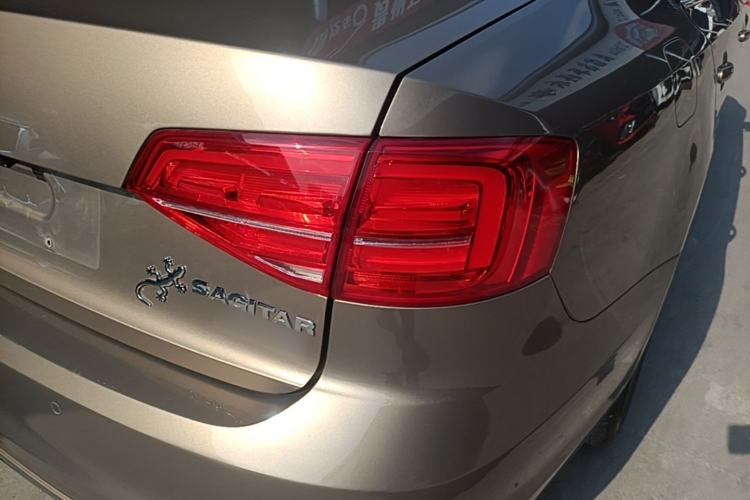 Used Volkswagen Sagitar 2018 280TSI DSG Comfort Model Right Rear Taillight
