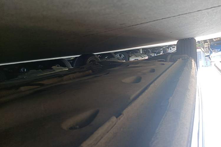 Used Volkswagen Sagitar 2018 280TSI DSG Comfort Model Right Side Sill