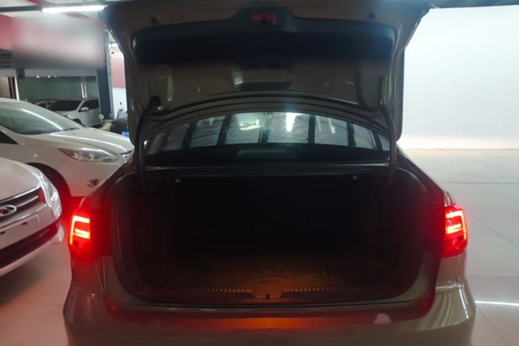Used Volkswagen Sagitar 2018 1.6L Automatic Comfort Model Trunk