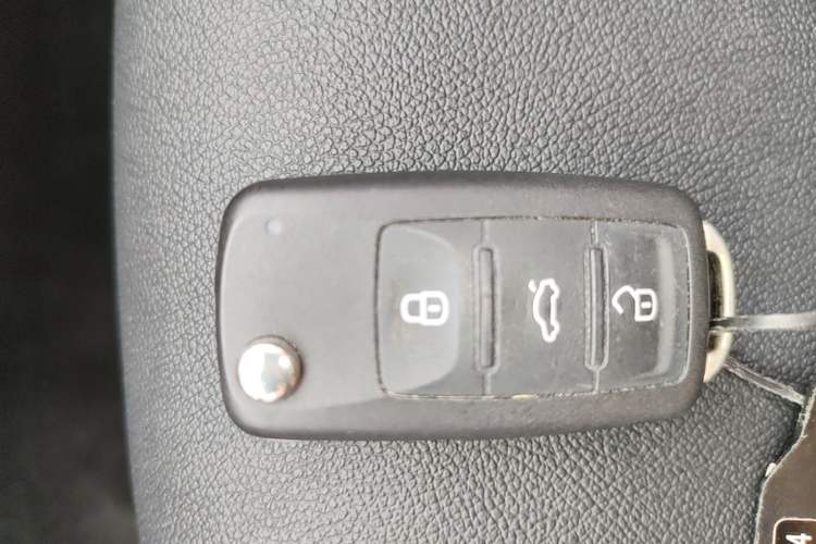 Used Volkswagen Sagitar 2018 280TSI DSG Ignite Edition Vehicle Key