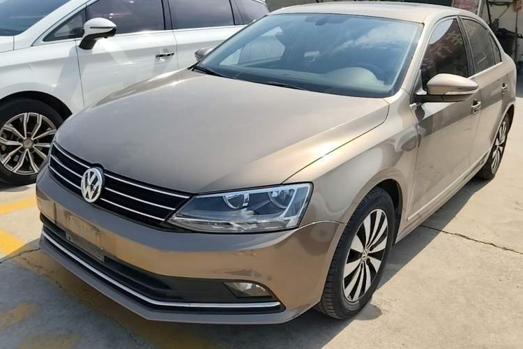Used Volkswagen Sagitar 2018 180TSI DSG Prestige Edition Guazi used car, China used car export, Used car for sale, Used cars, Cheapest cars for sale