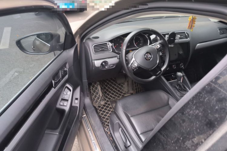 Used Volkswagen Sagitar 2018 1.6L Automatic Comfort Model Driver Seat