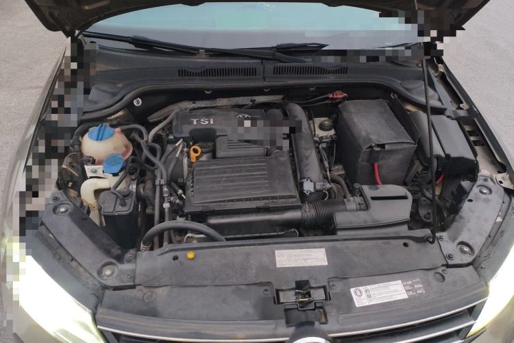 Used Volkswagen Sagitar 2018 280TSI DSG Comfort Model Engine Bay