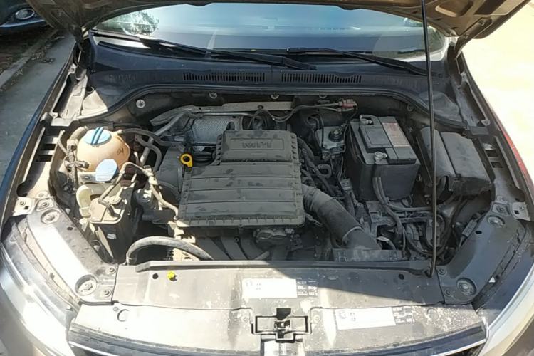 Used Volkswagen Sagitar 2018 1.6L Automatic Comfort Model Engine Bay