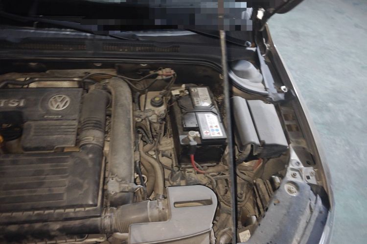 Used Volkswagen Sagitar 2018 180TSI DSG Prestige Edition Engine Bay Left