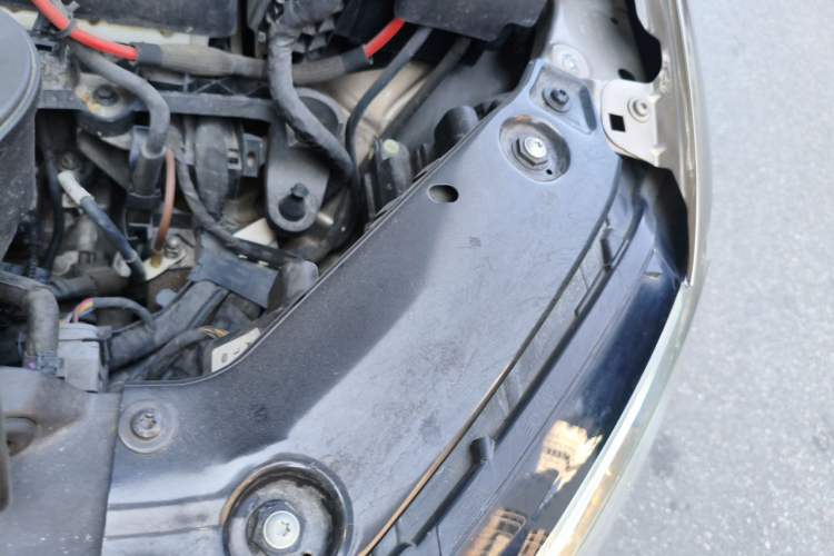 Used Volkswagen Sagitar 2018 180TSI DSG Prestige Edition Engine Bay Left