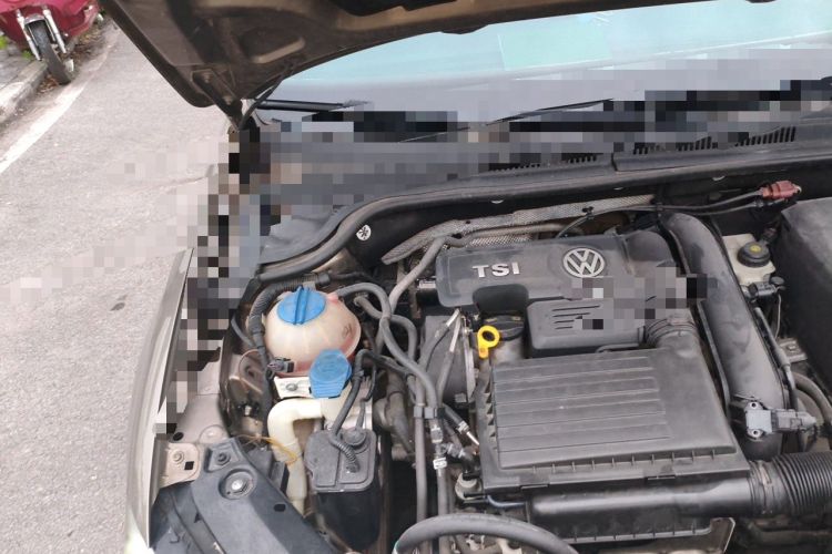 Used Volkswagen Sagitar 2018 280TSI DSG Comfort Model Engine Bay Right