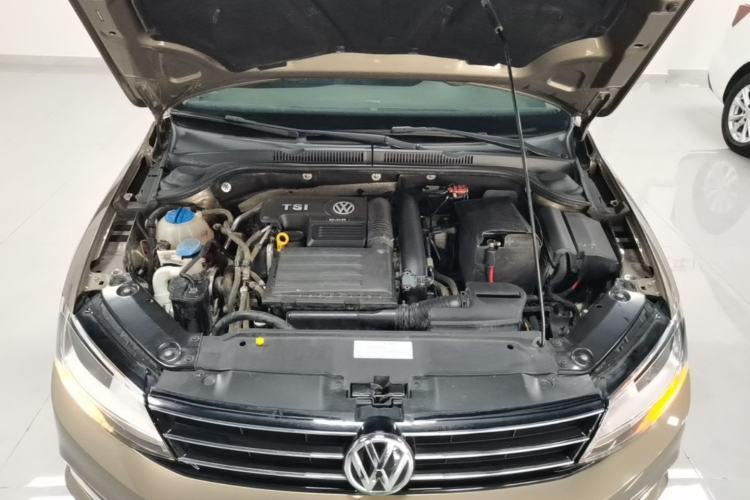 Used Volkswagen Sagitar 2018 280TSI DSG Comfort Model Engine Bay