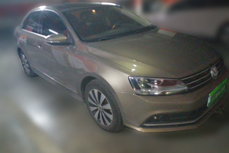 Used Volkswagen Sagitar 2018 1.6L Automatic Comfort Model Front Right 45 Deg
