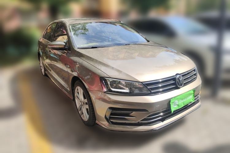 Used Volkswagen Sagitar 2018 280TSI DSG Ignite Edition Front Right 45 Deg