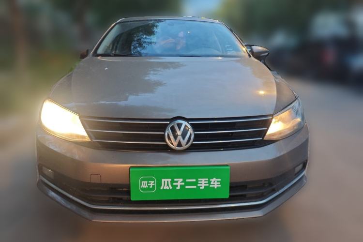 Used Volkswagen Sagitar 2018 1.6L Automatic Comfort Model Front