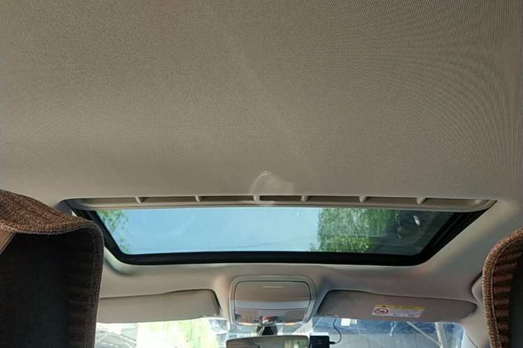 Used Volkswagen Sagitar 2018 1.6L Automatic Comfort Model Headliner