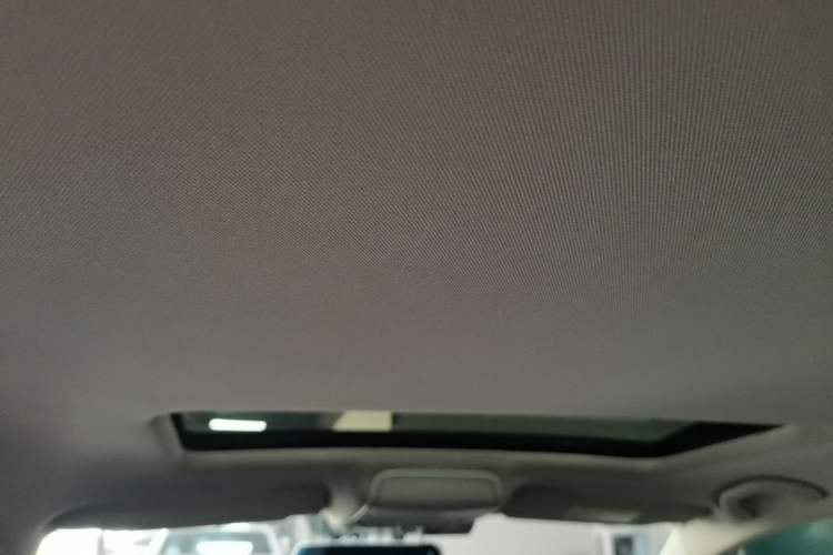 Used Volkswagen Sagitar 2018 280TSI DSG Comfort Model Headliner