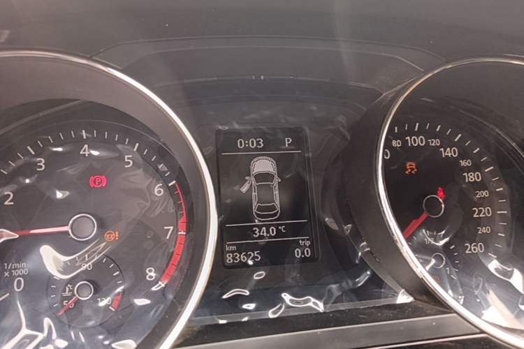 Used Volkswagen Sagitar 2018 180TSI DSG Prestige Edition Instrument Cluster