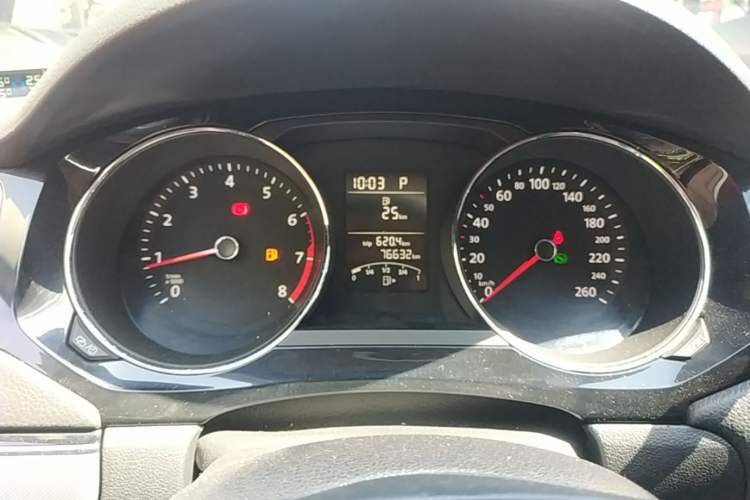 Used Volkswagen Sagitar 2018 1.6L Automatic Comfort Model Instrument Cluster