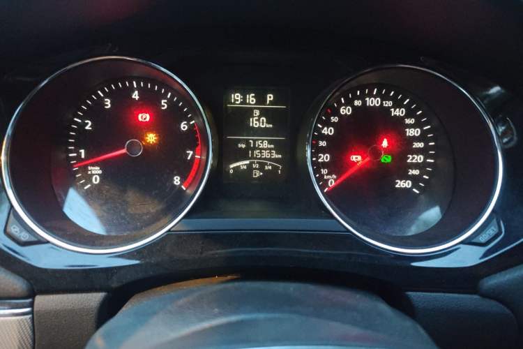 Used Volkswagen Sagitar 2018 1.6L Automatic Comfort Model Instrument Cluster