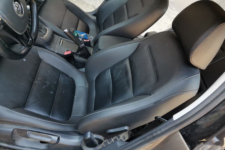 Used Volkswagen Sagitar 2018 1.6L Automatic Comfort Model Left Front Seat