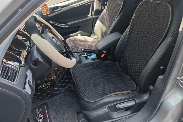 Used Volkswagen Sagitar 2018 1.6L Automatic Comfort Model Left Front Seat