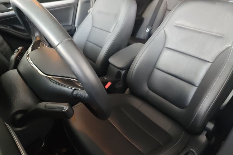 Used Volkswagen Sagitar 2018 280TSI DSG Comfort Model Left Front Seat
