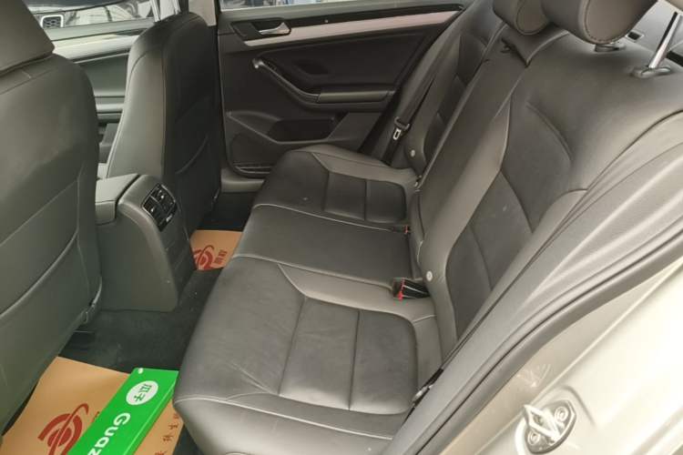 Used Volkswagen Sagitar 2018 280TSI DSG Ignite Edition Left Rear Seat