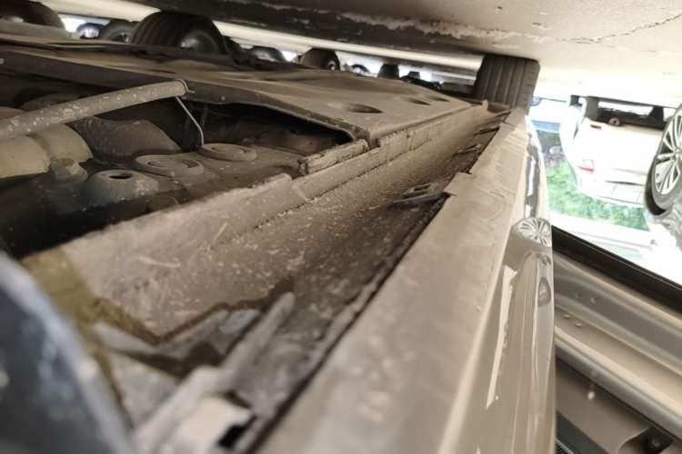 Used Volkswagen Sagitar 2018 280TSI DSG Ignite Edition Left Side Sill