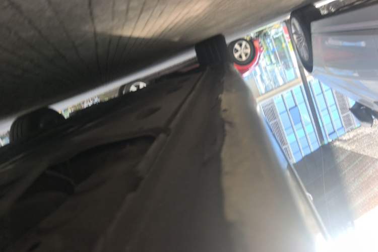 Used Volkswagen Sagitar 2018 1.6L Automatic Comfort Model Left Side Sill