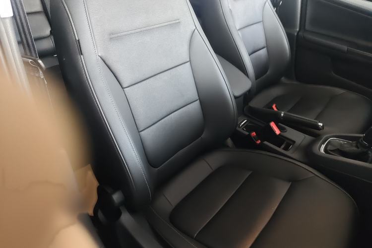 Used Volkswagen Sagitar 2018 280TSI DSG Comfort Model Right Front Seat