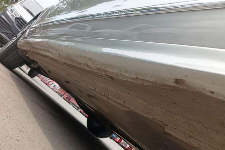 Used Volkswagen Sagitar 2018 180TSI DSG Prestige Edition Right Side Sill