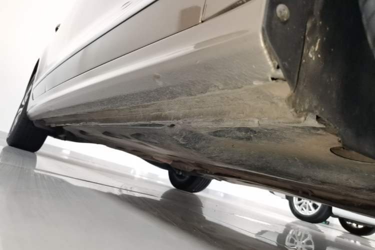 Used Volkswagen Sagitar 2018 280TSI DSG Comfort Model Right Side Sill
