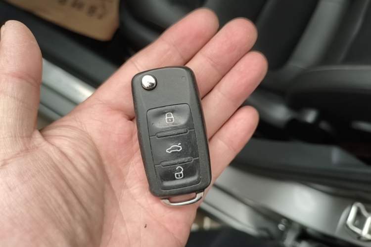 Used Volkswagen Sagitar 2018 280TSI DSG Ignite Edition Vehicle Key