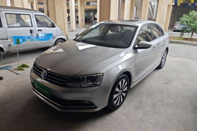 Używany Volkswagen Sagitar 2018 180TSI DSG Prestige Edition