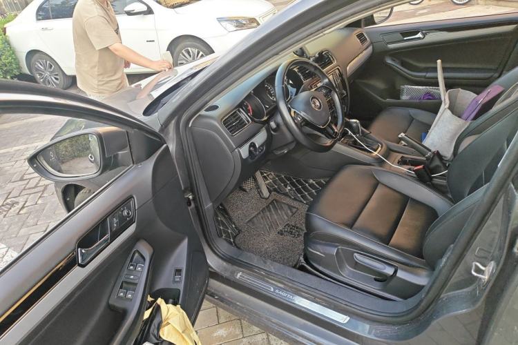Used Volkswagen Sagitar 2018 280TSI DSG Comfort Model Driver Seat